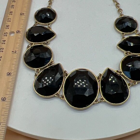 Chunky Black Faux Gemstone Statement Necklace    B86 - Picture 7 of 7